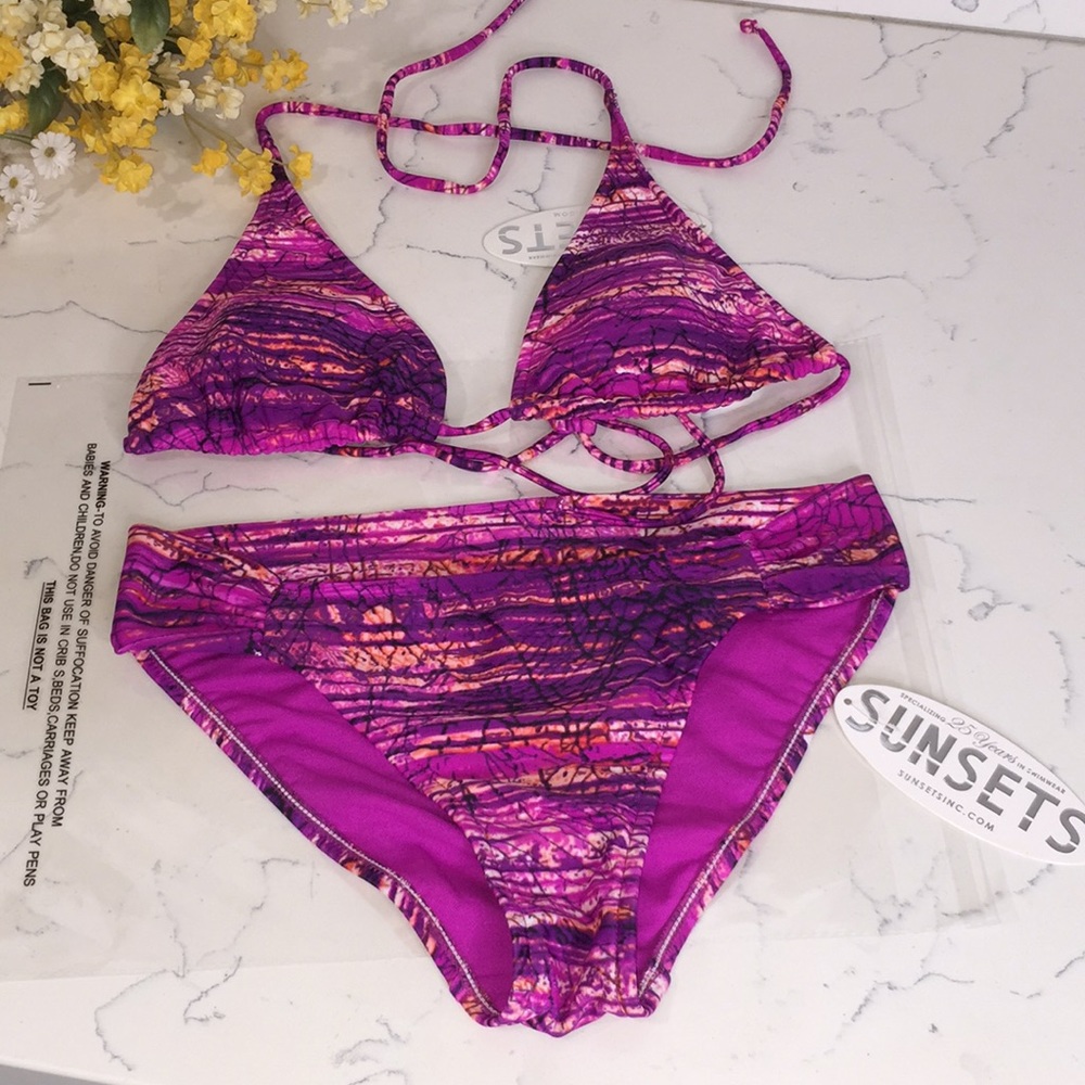 NWT AFRICAN SUNRISE 🌅 Bikini 👙 top and bottoms